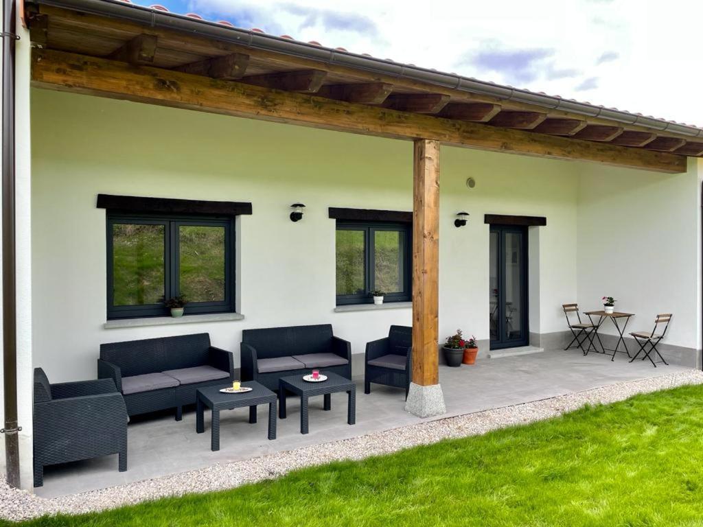 Apartamentos Los Manzanos リバデセリャ エクステリア 写真